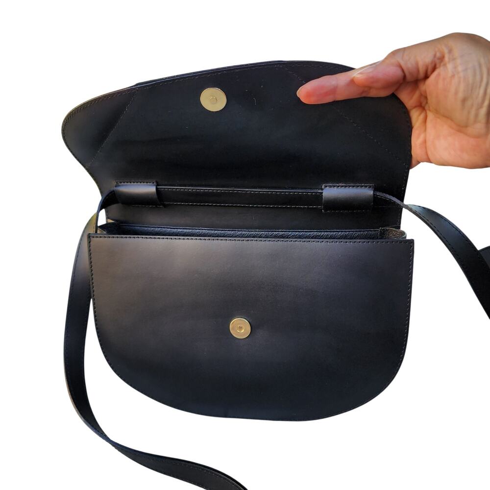 Valentina Fiore Italian Leather Saddle Crossbody Bag - Picture 5 of 11